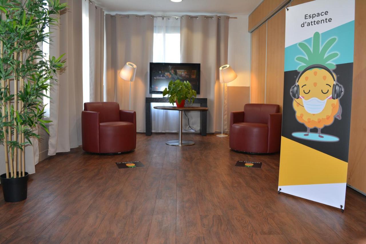 Campanile Montesson - Le Vesinet Hotel Екстериор снимка